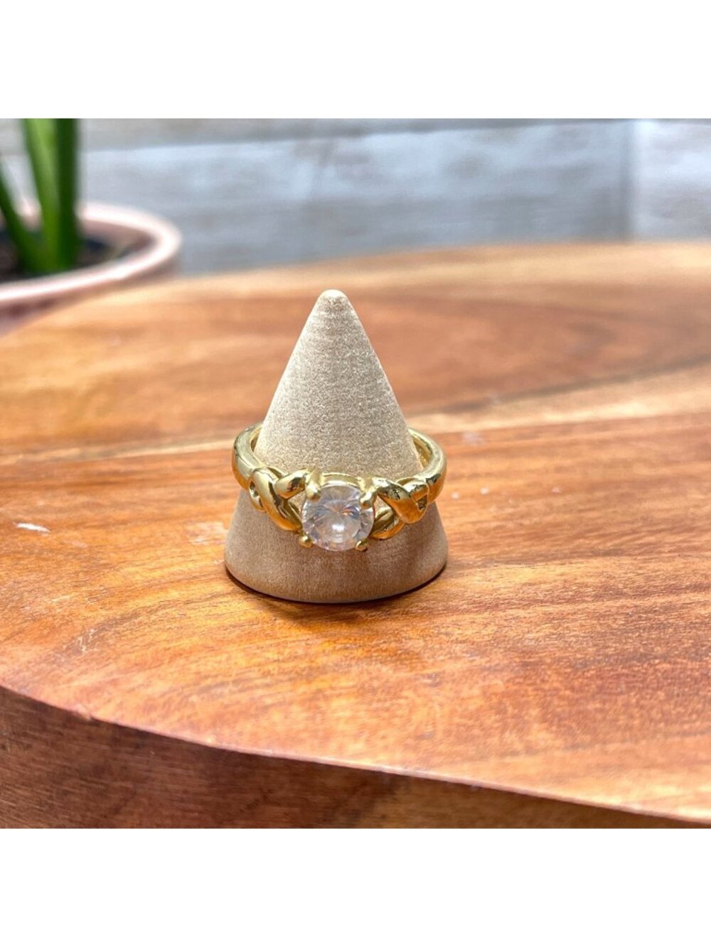 Vintage 14K Gold Plated Braided X Woven Band CZ Solitaire Ring Lindberg Corp Sz9